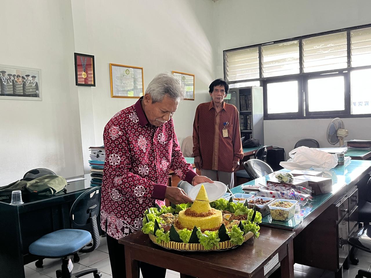 Tasyakuran Kenaikan Jabatan Fungsional Dosen UP45